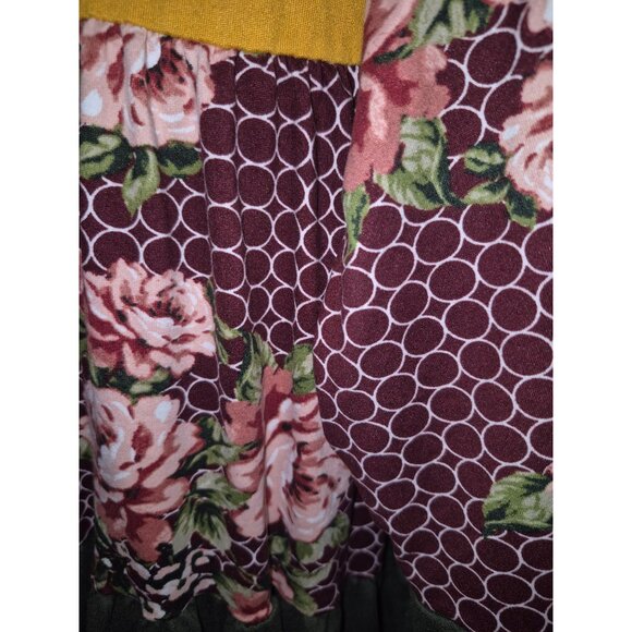 Plus Size Color Block Patchwork Long Sleeve Floral & Honeycomb Top 2X - Picture 3 of 6